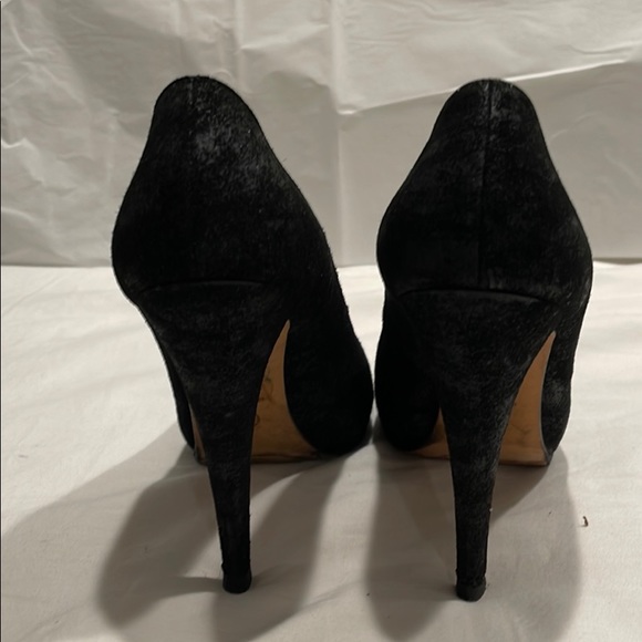 CHANEL Black suede pumps with leather toe size 7.5 - Picture 4 of 6